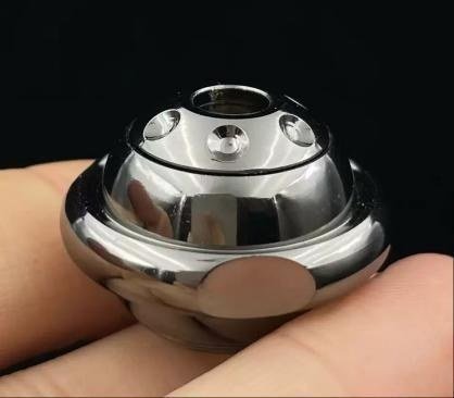 Planet Metal Spinning Top